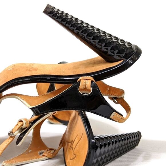 Giuseppe Zanotti T-Strap Sandal EU 36/5.5 - Picture 8 of 10